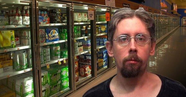 Освобождённый с условием не пить заперся в холодильнике с пивом