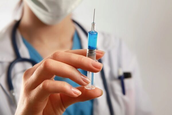 План по прививкам от гриппа в Севастополе выполнен почти наполовину