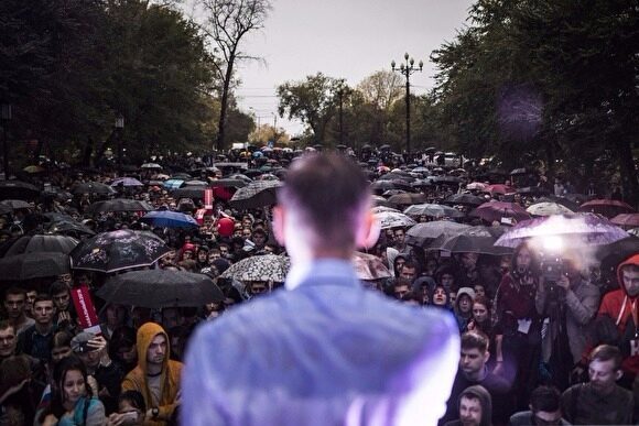 Полиция предупредила екатеринбуржцев об ответственности за участие в пикете Навального