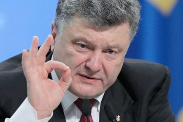 Порошенко подписал новый закон о пенсиях в Украине