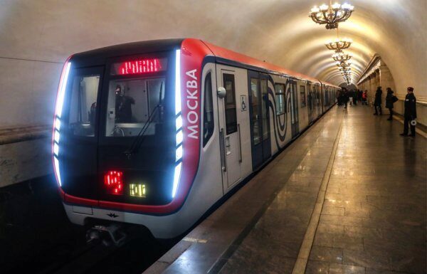 Правительство Москвы обещает за 6 лет заменить все поезда в метро