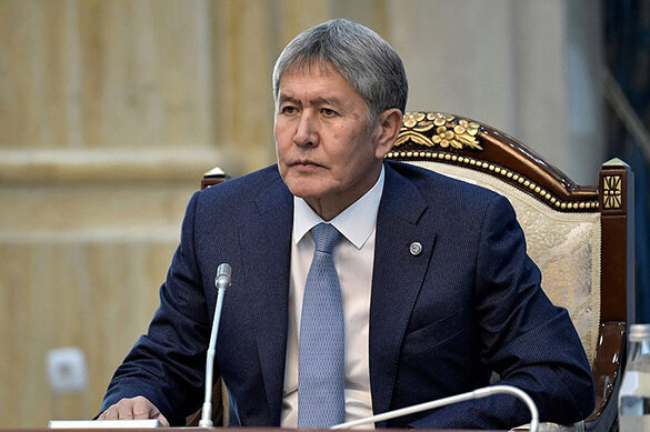 Президент Киргизии сожалеет о том, что наговорил про Назарбаева