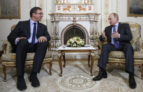 Президент Сербии поблагодарил В. Путина за подаренные МиГ-29