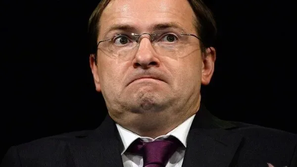 Проблемы объективности освещения русской истории: диссертация Владимира Мединского