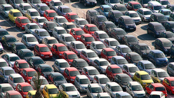 Продажи новых машин в Российской Федерации увеличились на 18% — Дно пройдено