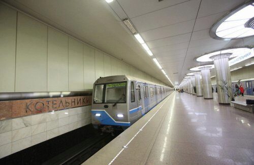 Проездные билеты начали продавать возле станции метро «Кузьминки»