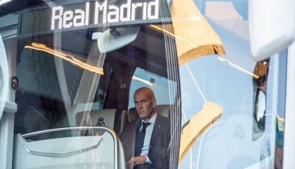 Реал отправится в Каталонию на автобусе без опознавательных знаков