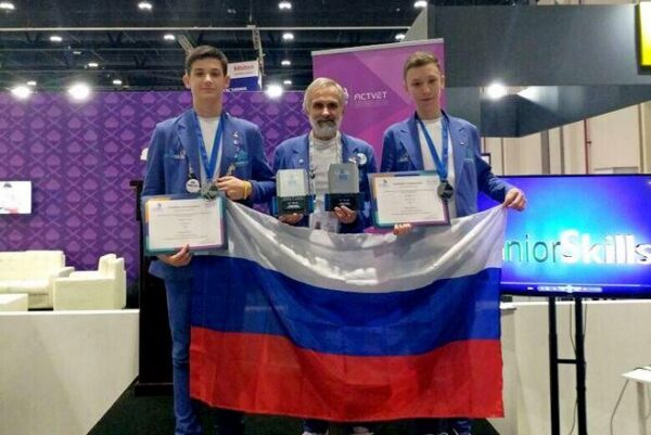Русские школьники завоевали три «золота» на Junior Skills в Абу-Даби