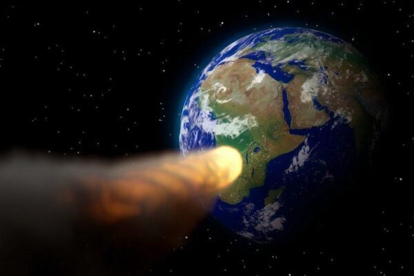Рядом с Землей пролетел астероид 2012 ТС4 (ВИДЕО)