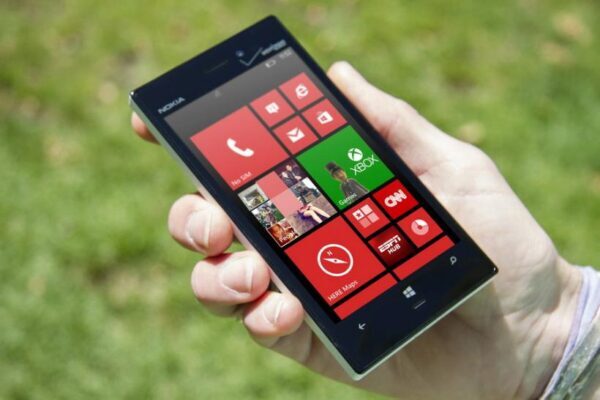 Составлен список лучших смартфонов с ОС Windows Phone