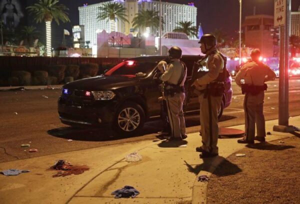 Сотрудницу канала CBS уволили из-за комментариев о жертвах теракта в Лас-Вегасе
