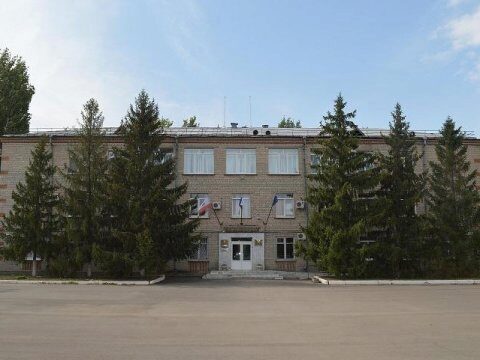 В Ершовском районе администрация починила крышу школы по решению суда