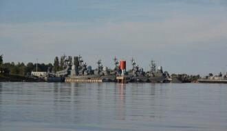В Калининградской области злоумышленники угнали два боевых катера