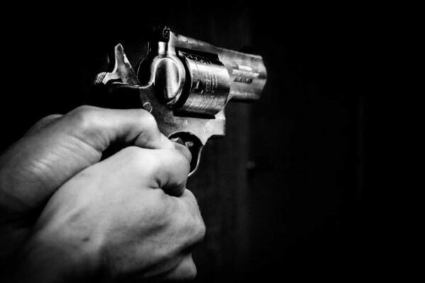 В Калужской области муж убил жену из револьвера
