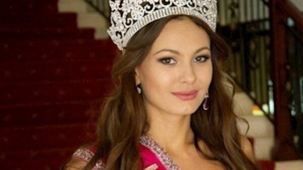 В Казани у «Мисс мира-2006» украли сумку и кольцо с бриллиантом