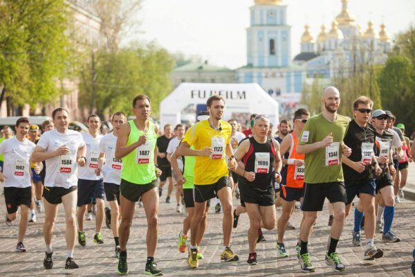 В Киеве во время международного марафона погиб участник
