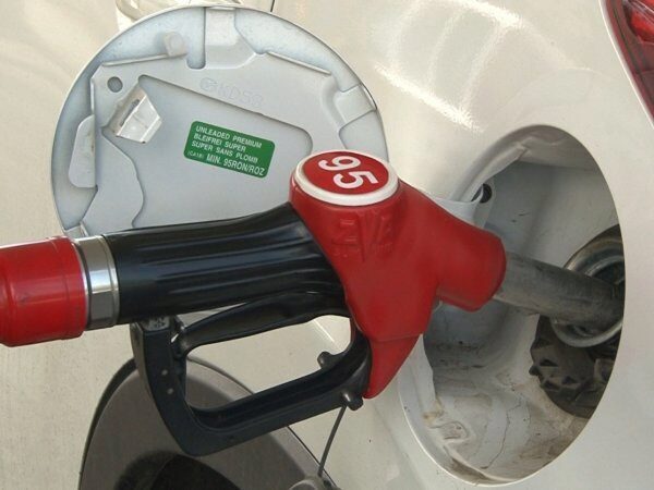 В Красноярске цены на бензин ниже среднего показателя по стране