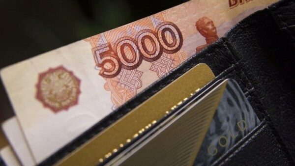 В Крыму доходы граждан выросли с начала года на 9,4%