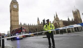 В Лондоне неизвестный с ножом напал на прохожих, есть жертвы