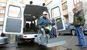 В Мариуполе для людей с инвалидностью заработает социальное такси