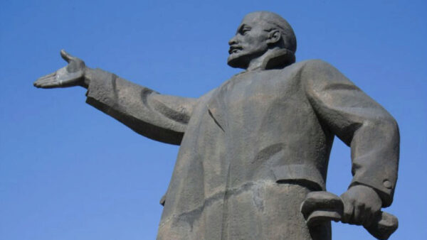 В Нижнем Новгороде утвердили зону охраны памятника Ленину на ул. Коминтерна