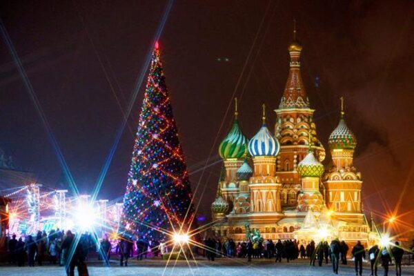 В новогодние праздники россияне получат 10 дней отдыха
