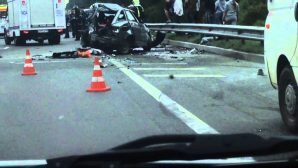 В результате столкновения двух автомобилей на МКАД один человек пострадал
