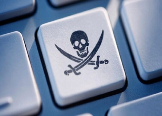 В России интернет-пираты заработали 4,3 млрд рублей