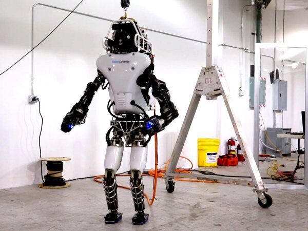В России пройдут конкурсы роботов с призовым фондом 100 млн рублей