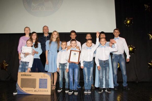 В финале конкурса «Всероссийская ассамблея замещающих семей» приняли участие 285 человек