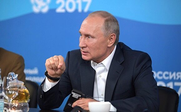 Владимир Путин, говоря о будущих выборах, рассказал анекдот о разорившемся олигархе
