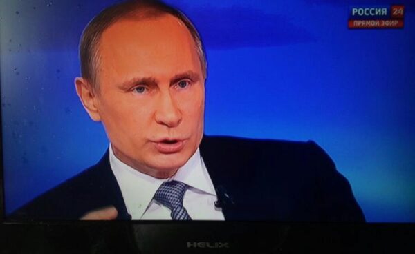 Владимир Путин выжидает подходящий момент для объявления об участии в выборах