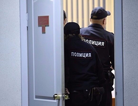В учреждение челябинского министерства общественной безопасности наведались силовики