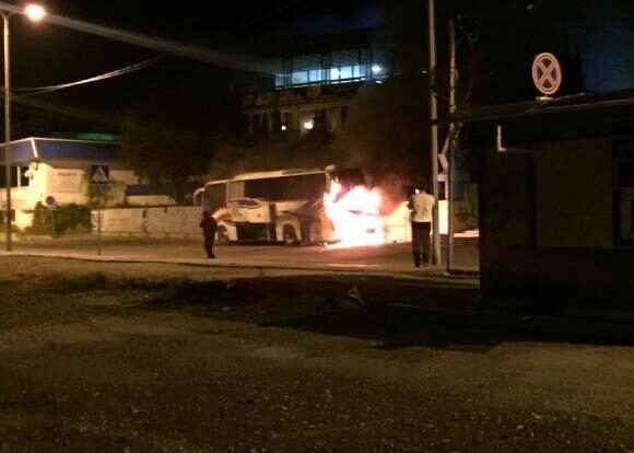 Выгорел дотла автобус футбольной команды из Астрахани