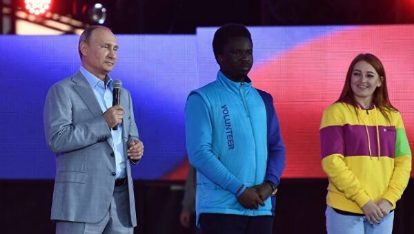 «Здесь царит энергетика молодых» — Путин подвёл первые результаты фестиваля в Сочи