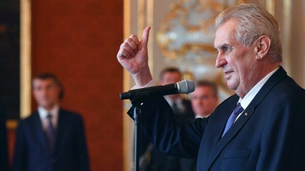 Земан снова назвал присоединение Крыма к Российской Федерации свершившимся фактом