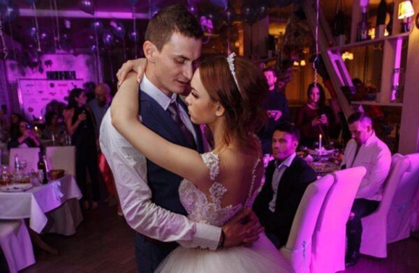 Журналисты составили смету расходов свадьбы Шурыгиной