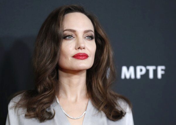 Анджелина Джоли: Секс и сексуальное насилие – разные вещи