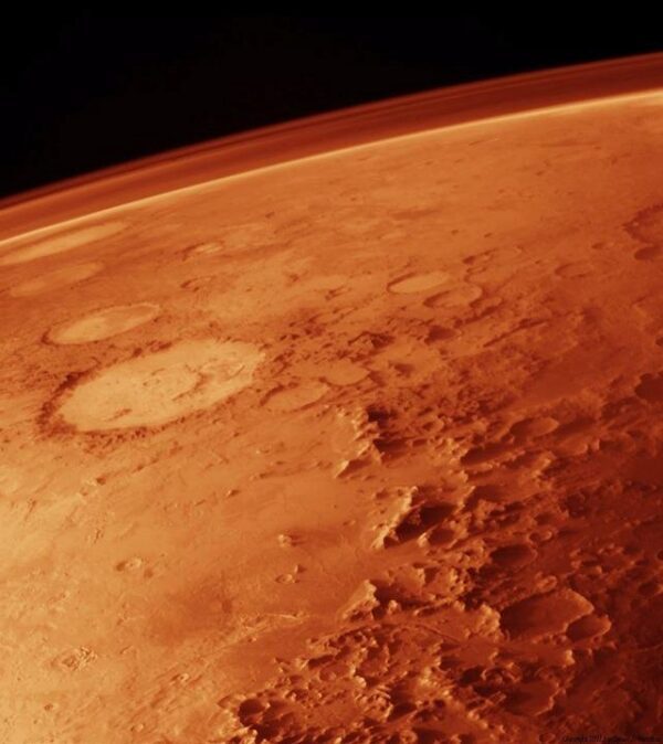 Астрономы обнаружили на Марсе кипящий океан