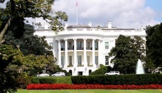 Белый дом закрыли из-за «подозрительной активности»