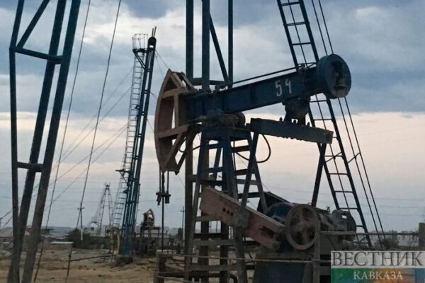 Цена нефти Brent в первый раз за 2 года превысила $61