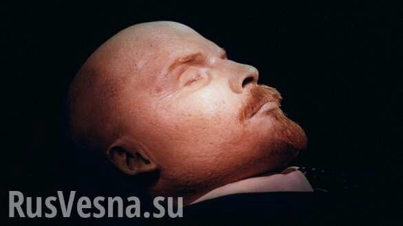 «Довольно глазеть на труп», — Кадыров предлагает захоронить Ленина