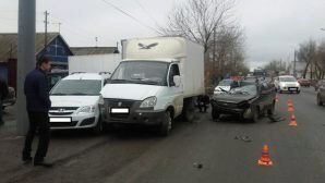 Два человека пострадали в результате массового ДТП в Оренбурге