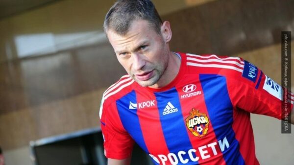 Двое футболистов ЦСКА сломали ноги в официальном матче при 17-градусном морозе