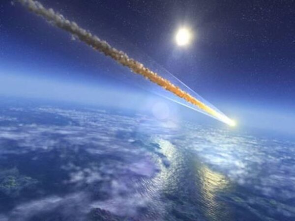 Европейские учёные заявили о том, что 25 ноября на Землю упадёт метеорит "Джулия"