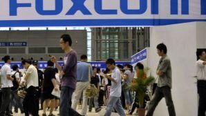 Foxconn резко снизил прибыль из-за проблем с Apple iPhone X