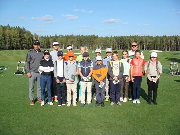 Гольф-курорт Pine Creek открывает зимний сезон тренировок в детской школе гольфа
