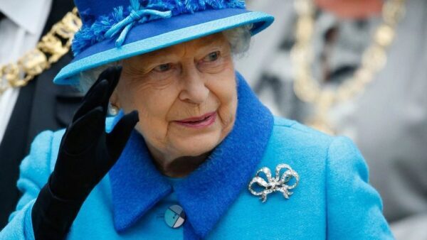 Королева Елизавета II скрывала в офшорах 13 млн долларов