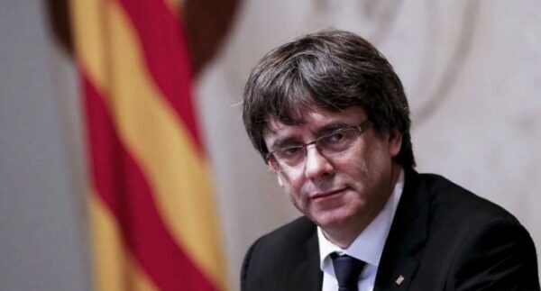 Лидер Каталонии не явится на допрос в испанский суд — юрист