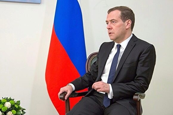 Медведев заявил, что не собирается участвовать в выборах президента